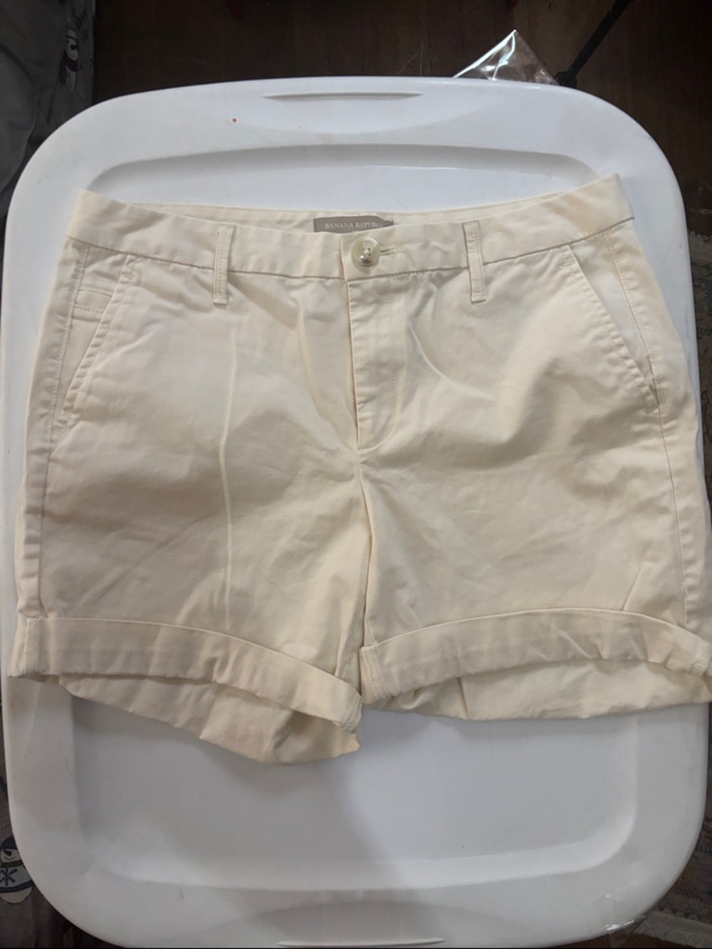 Banana Republic Cream Roll-Cuff Cotton Shorts Size 0 NWOTS